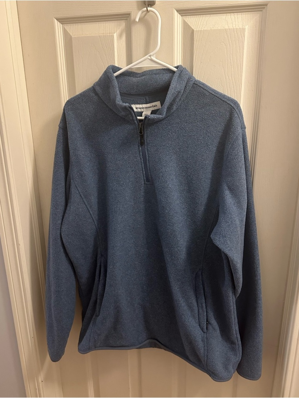 Amazon Essentials Fleece Quarter-Zip